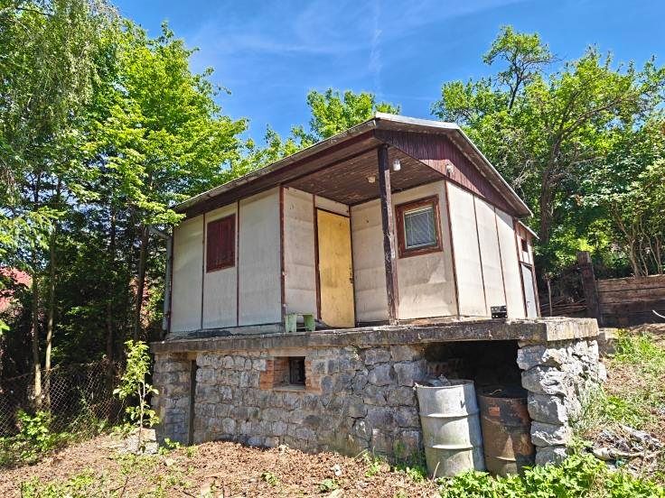 Prodej chaty 329 m², pozemek 329 m²